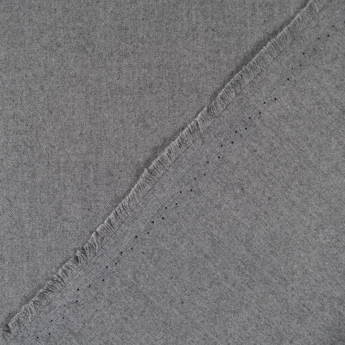 ikat-e-tissus-flanelle-de-viscose-tissu-gris-uni image 3