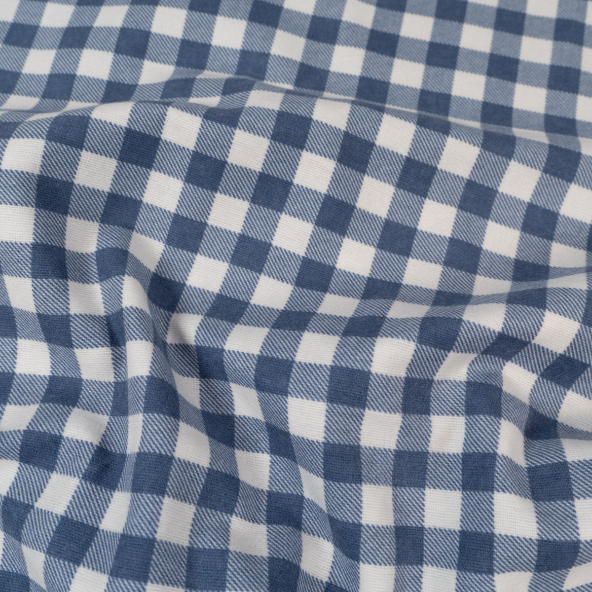 ikat-e-tissus-tissu-flanelle-vichy-blanc-et-bleu-au-m-tre image 1