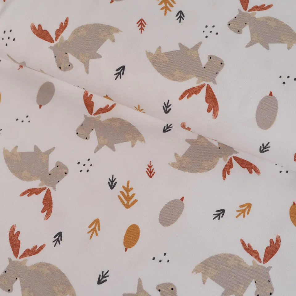 ikatee-rennes-magiques-tissu-jersey-blanc-animaux image 1
