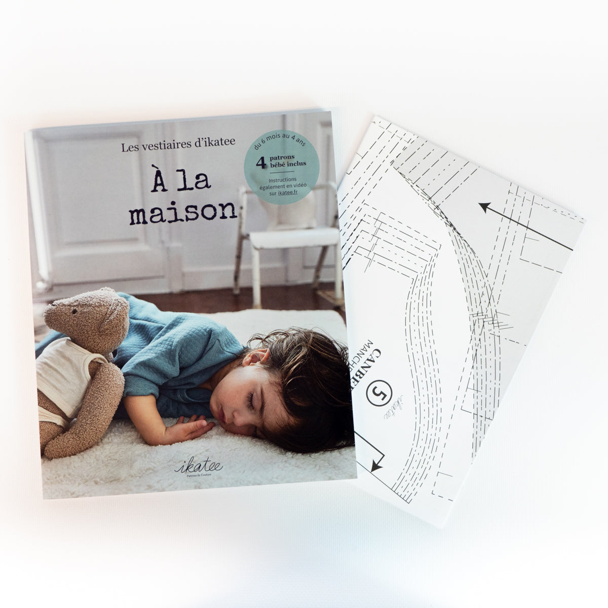 ikatee-at-home-livre-couture-b-b-papier-6-mois-4-ans-4-patrons image 1