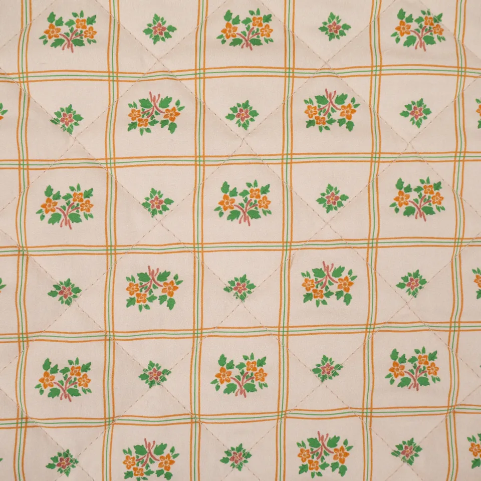 ikat-e-herbier-tissu-popeline-matelass-e-cru image 1