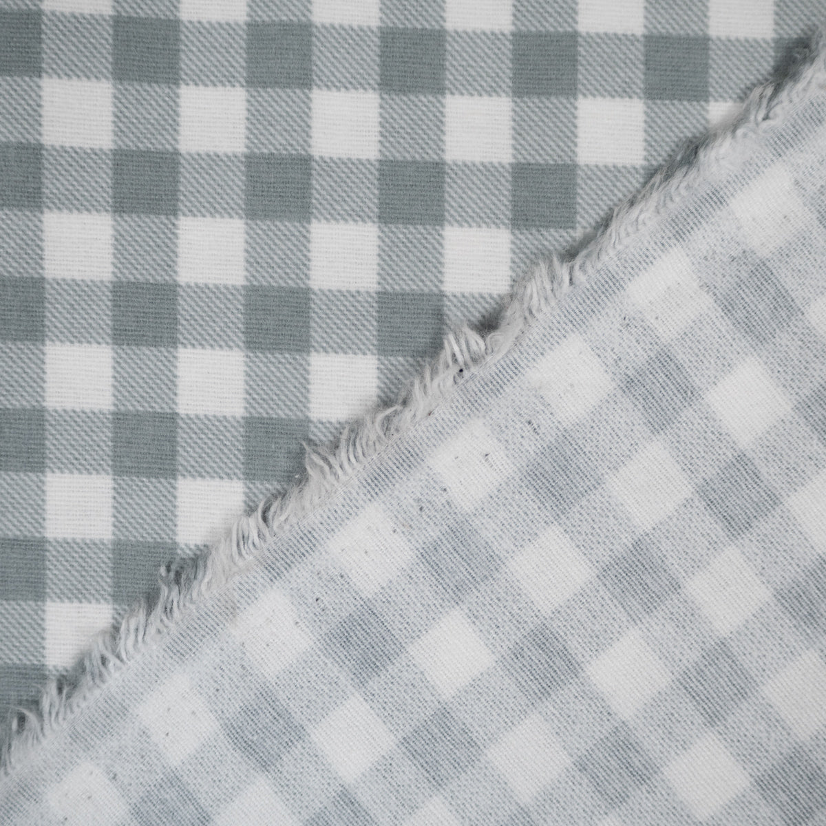 ikat-e-tissus-flanelle-vichy-blanc-vert-sauge-tissu-carreaux image 7