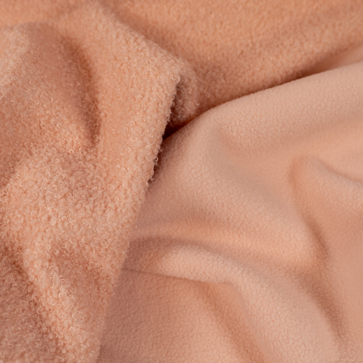 ikatee-tissu-teddy-polaire-rose-poudre-sherpa image 2