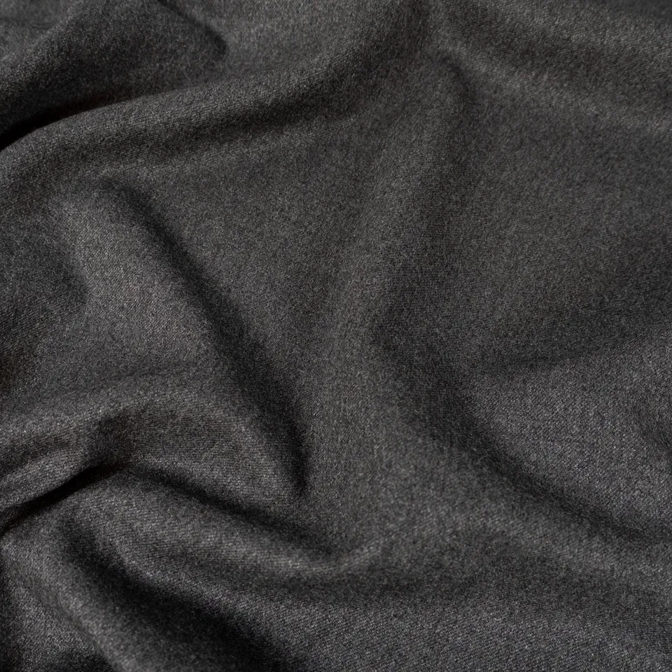 ikat-e-tissus-flanelle-tissu-viscose-gris-fonc-doux image 1
