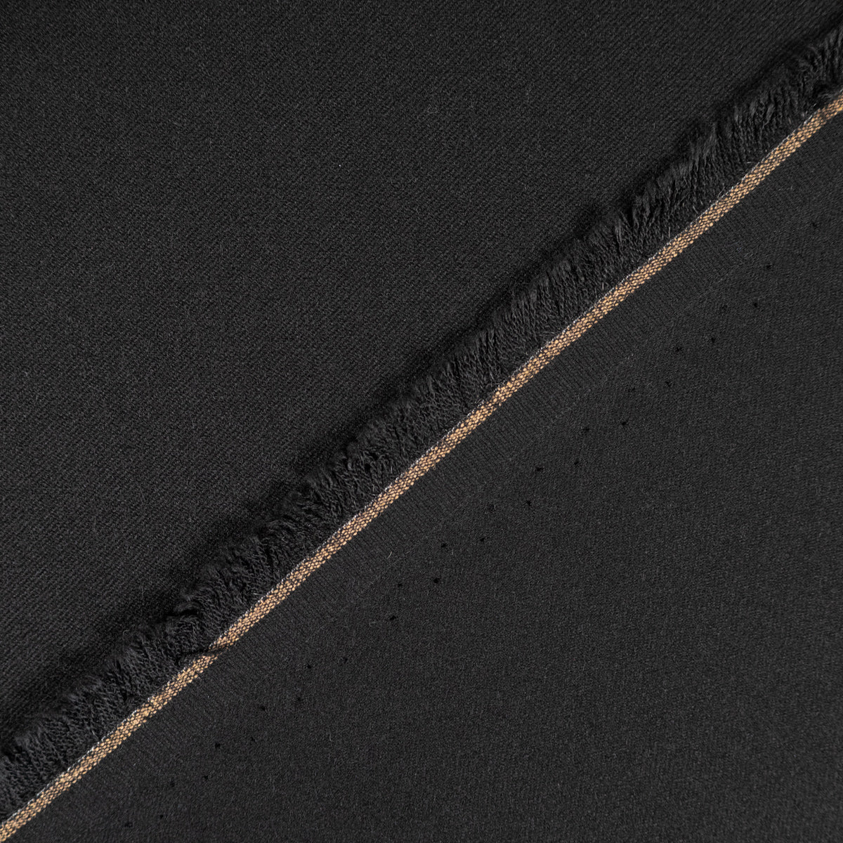 ikat-e-tissus-flanelle-viscose-noir-au-m-tre image 4