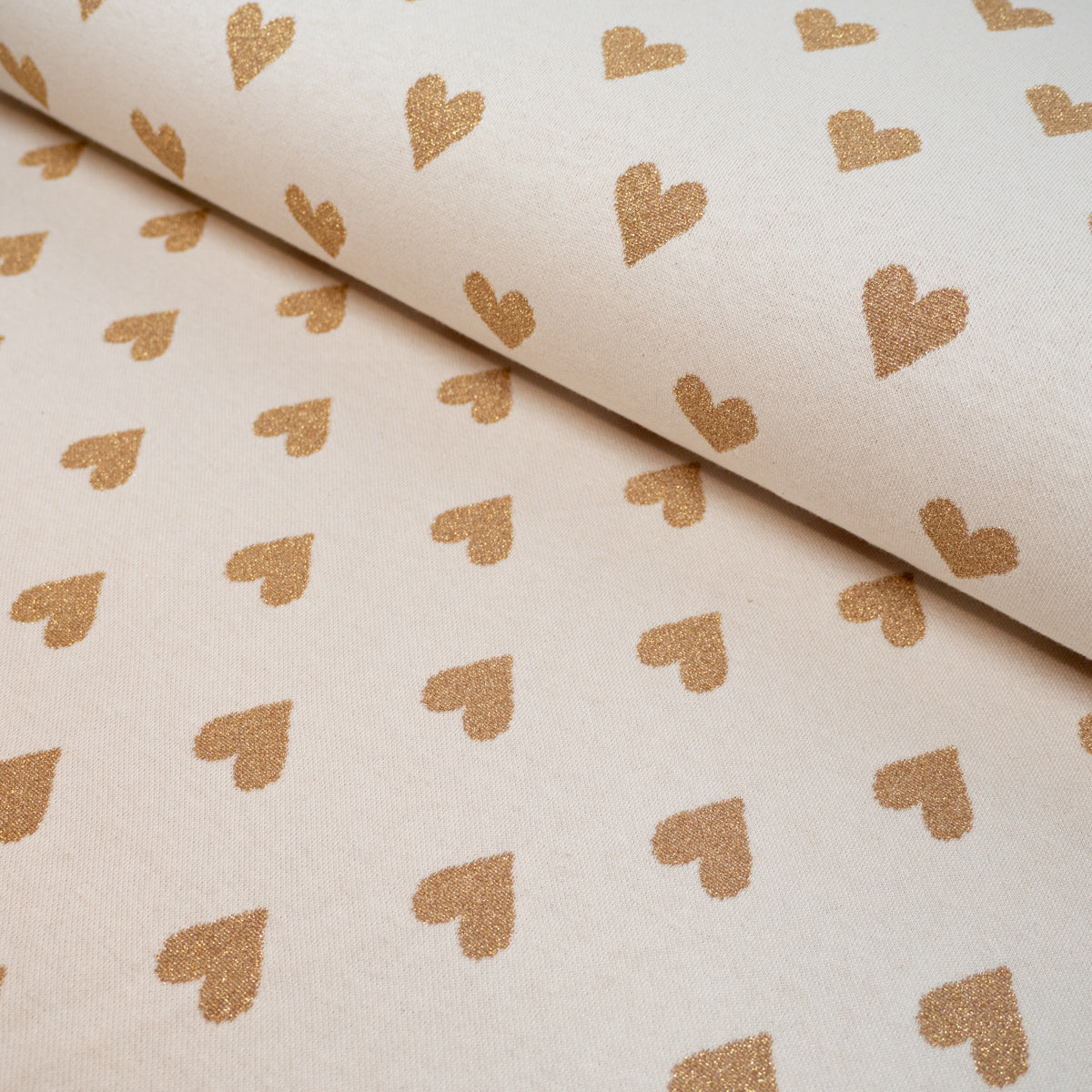ikat-e-jacquard-maille-tissu-coeurs-lurex-cru-dor image 1