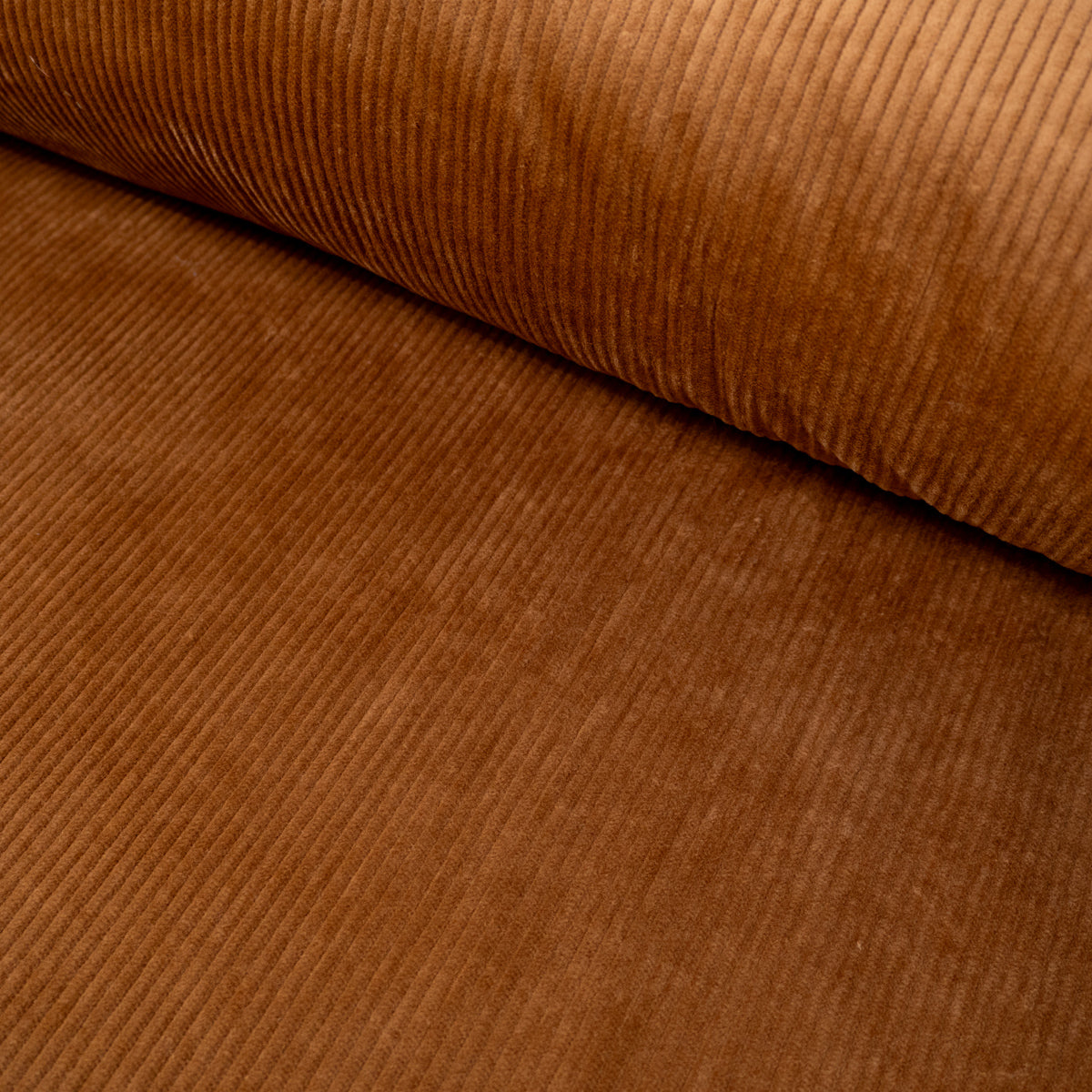 ikatee-velours-tissu-c-tel-moyennes-c-tes-6w-brun image 1