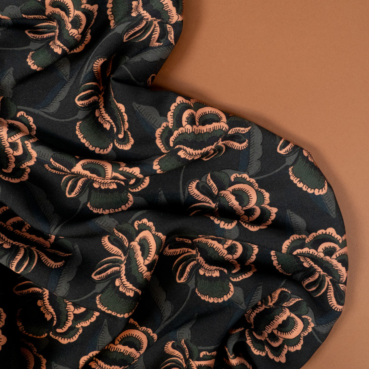 ikat-e-tissus-viscose-isfahan-tissu-popeline-nuit-noire image 1