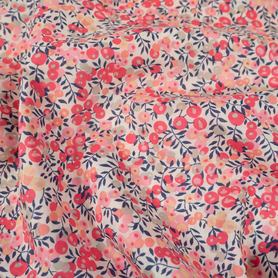 ikat-e-wiltshire-tissu-liberty-pois-de-senteur-coton image 1