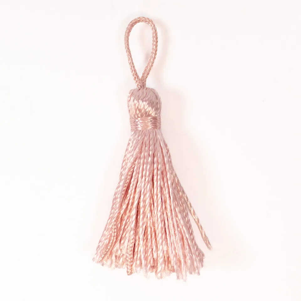 ikat-e-mercerie-pompon-satin-rose-nacr-coudre image 1