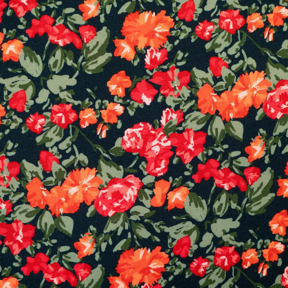 ikat-e-flora-viva-tissu-viscose-noir-floral-2 image 1