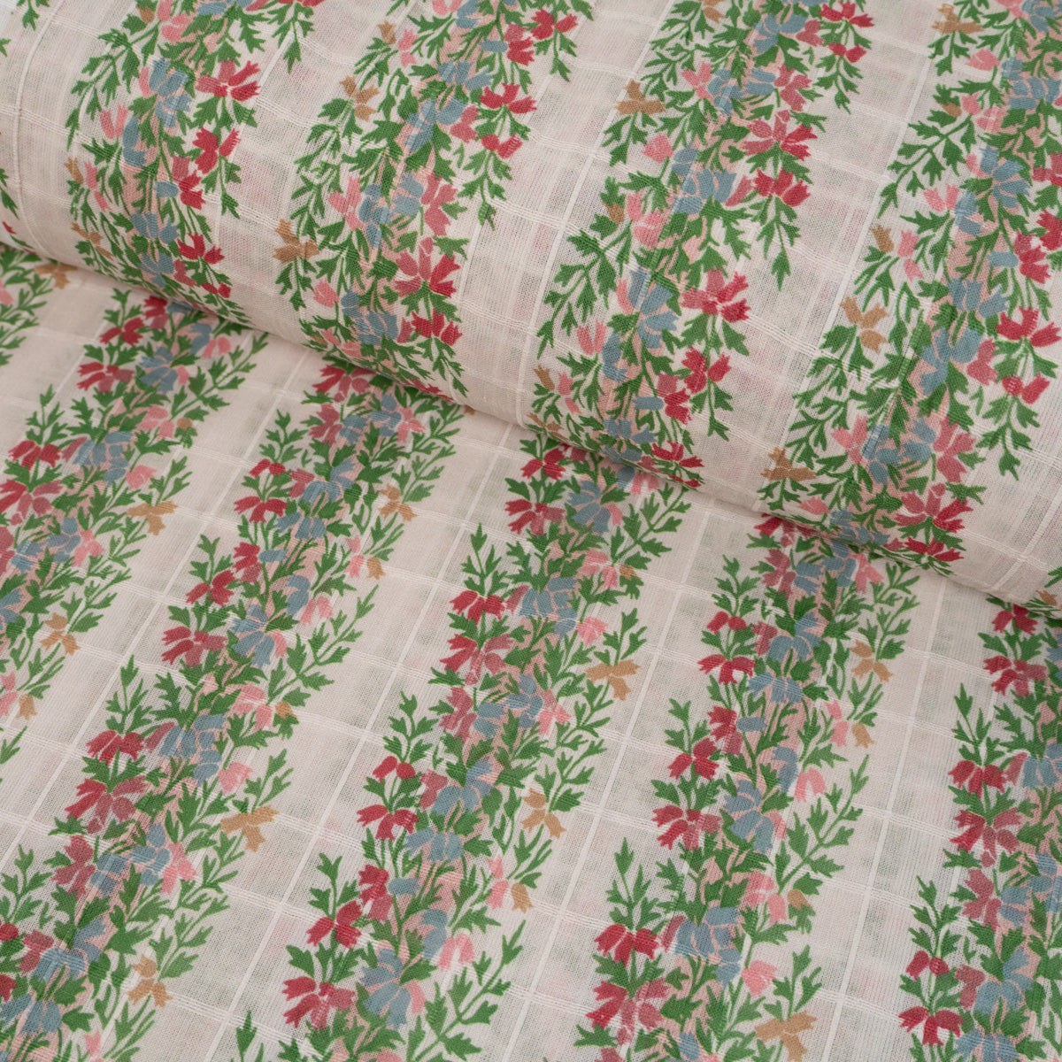 ikat-e-agatha-coupon-voile-coton-cru-vert-25-cm image 3