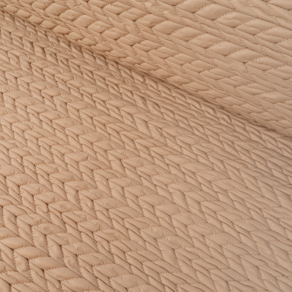 ikat-e-tissu-doudoune-matelass-sable-chevrons-uni image 1