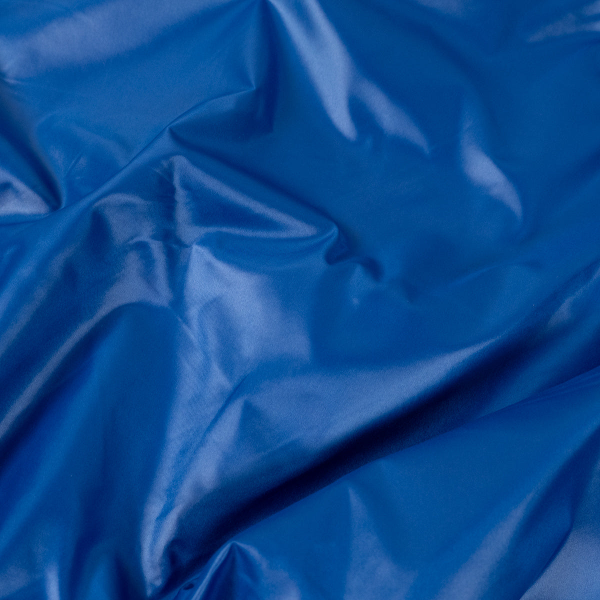 ikat-e-tissus-tissu-d-perlant-brillant-bleu-cobalt image 5