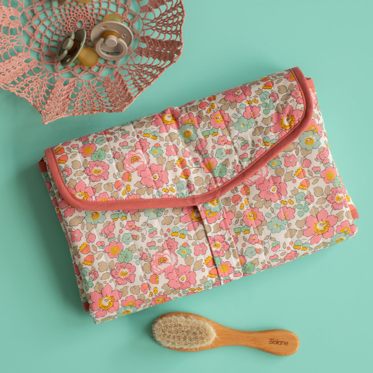 ikat-e-betsy-tissu-liberty-tana-lawn-rose-vert-fleurs image 7
