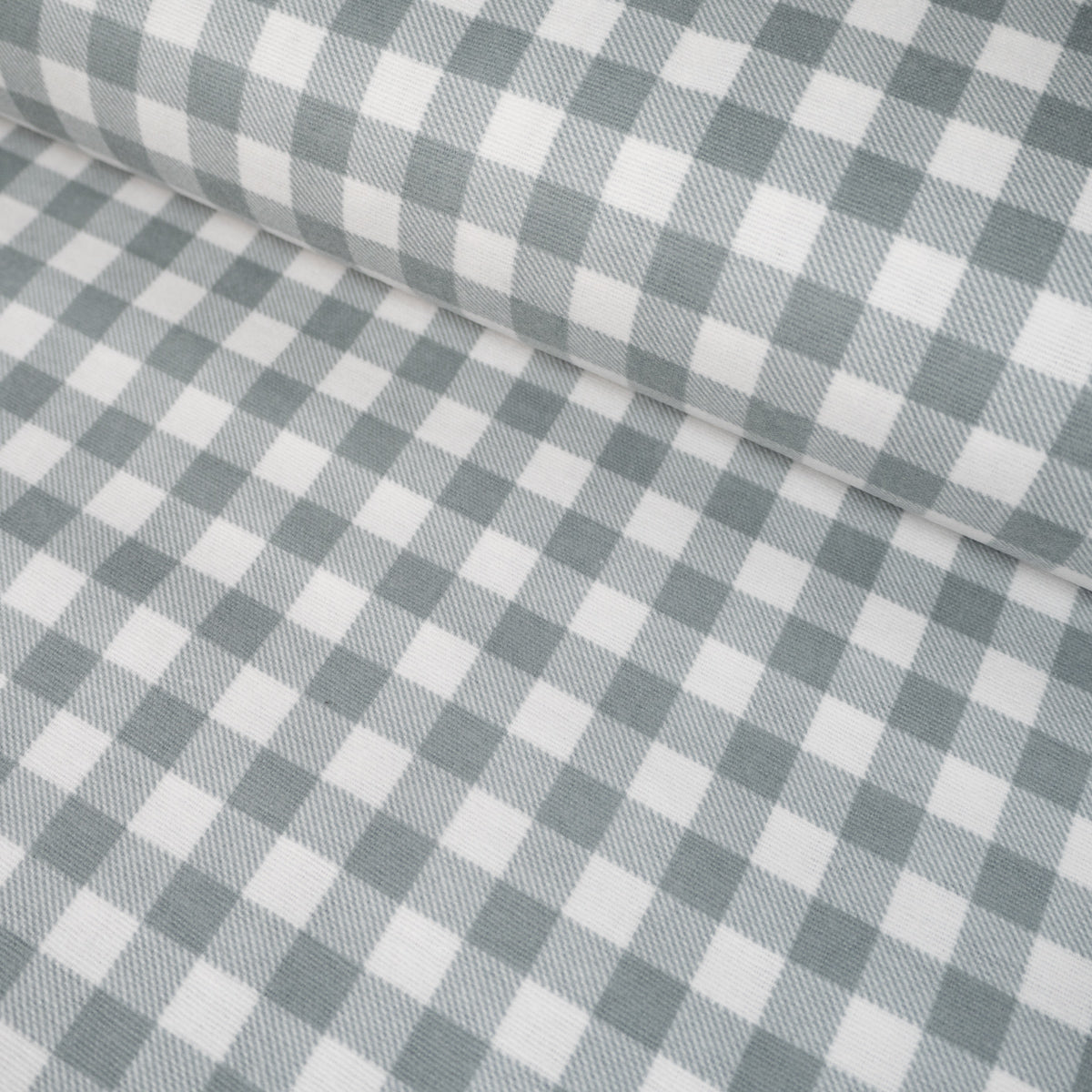 ikat-e-tissus-flanelle-vichy-blanc-vert-sauge-tissu-carreaux image 1