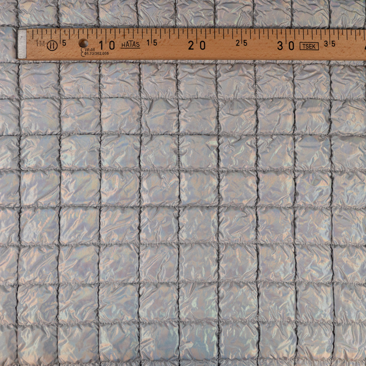 ikat-e-tissus-tissu-doudoune-matelass-argent-iris image 5