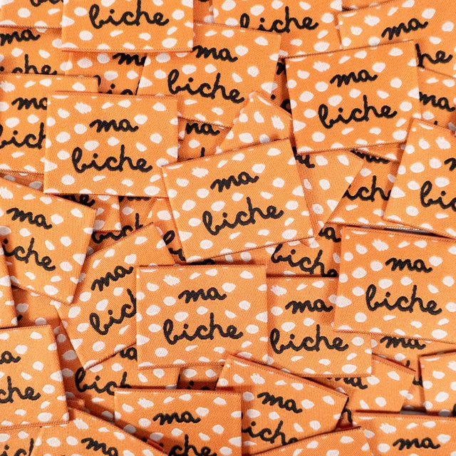 ikat-e-mercerie-tiquettes-tiss-es-ma-biche-x5-caramel image 1