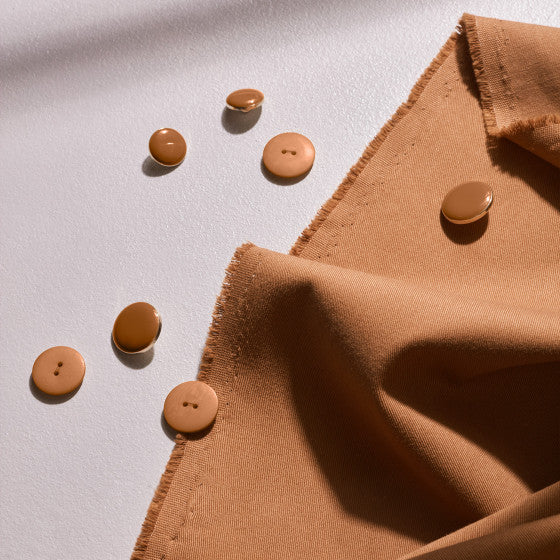 atelier-brunette-tissu-gabardine-coton-pecan-pie-brun image 7