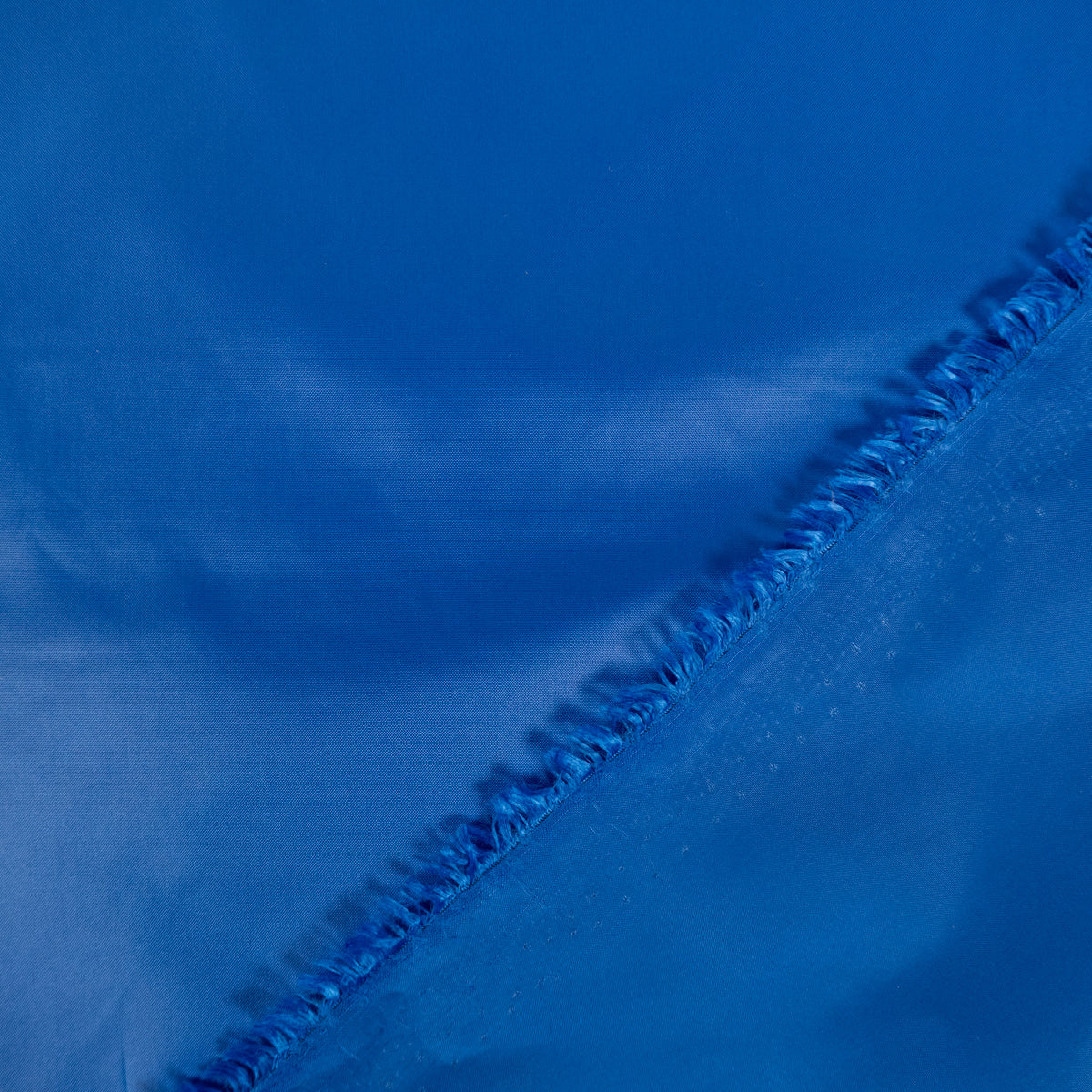 ikat-e-tissus-tissu-d-perlant-brillant-bleu-cobalt image 3