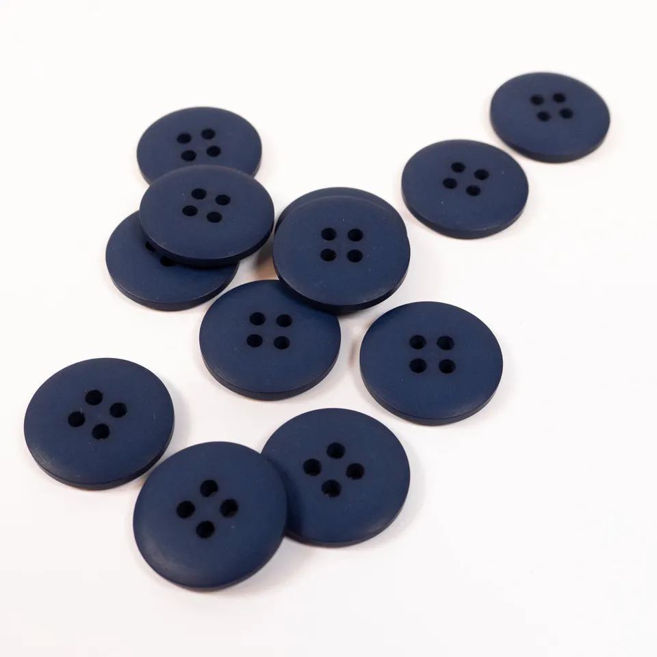ikat-e-mercerie-bouton-plat-mat-4-trous-20-mm-cr-puscule image 1