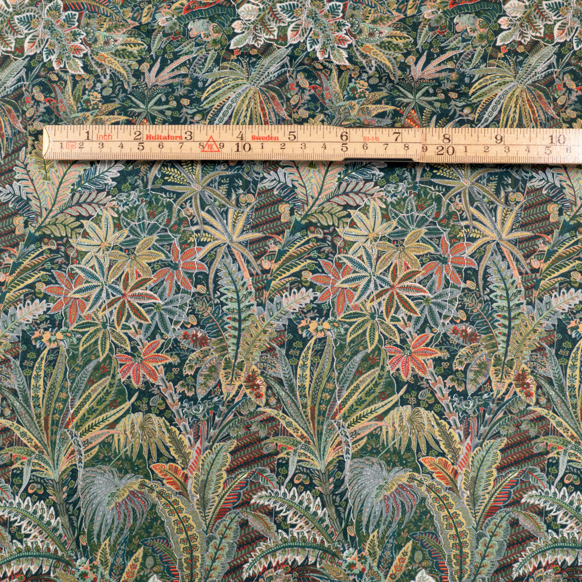 ikat-e-tissus-coupon-liberty-tana-lawn-grosvenor-vert-25cm image 5