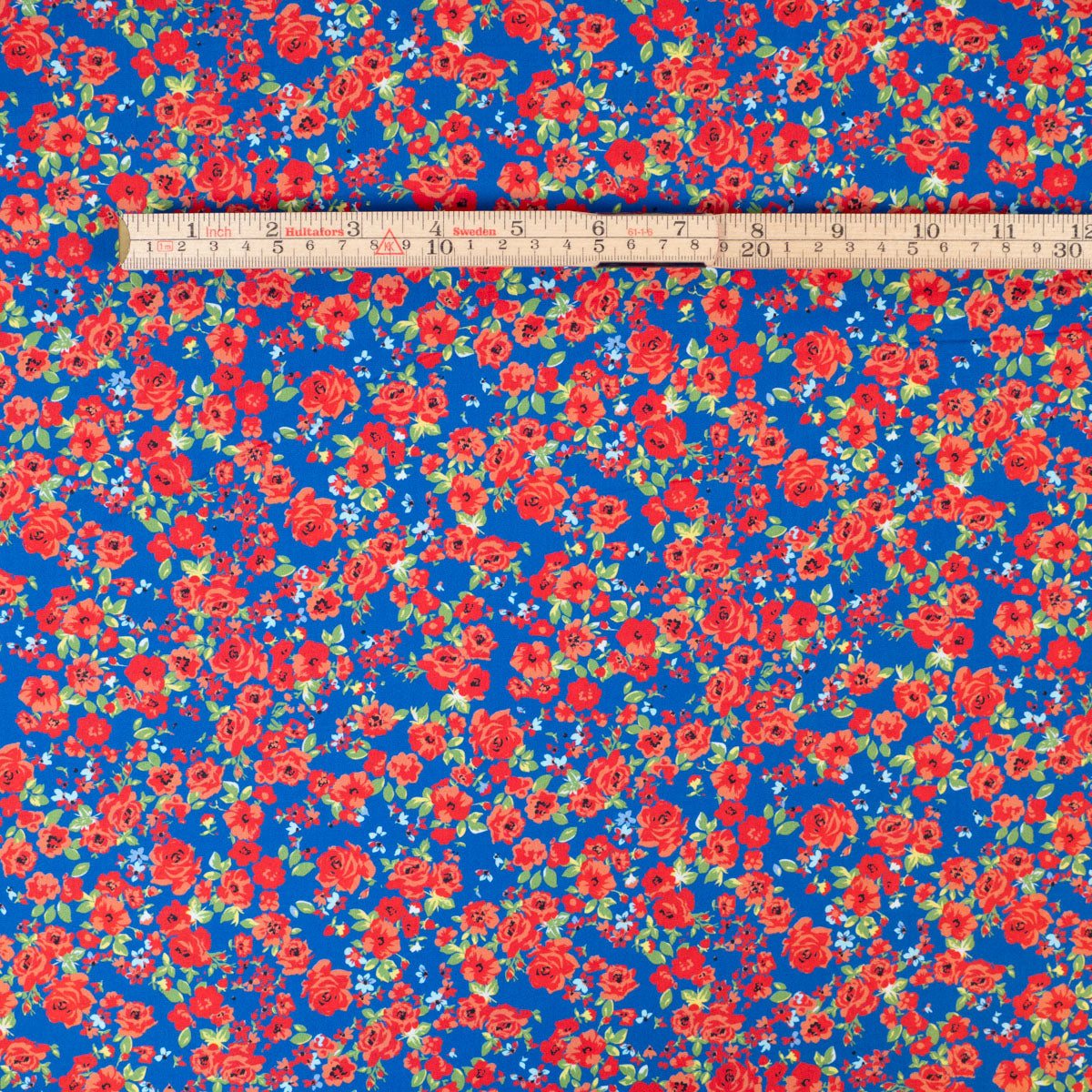 ikat-e-happy-flowers-coupon-popeline-coton-bleu-roi-fleurs image 5