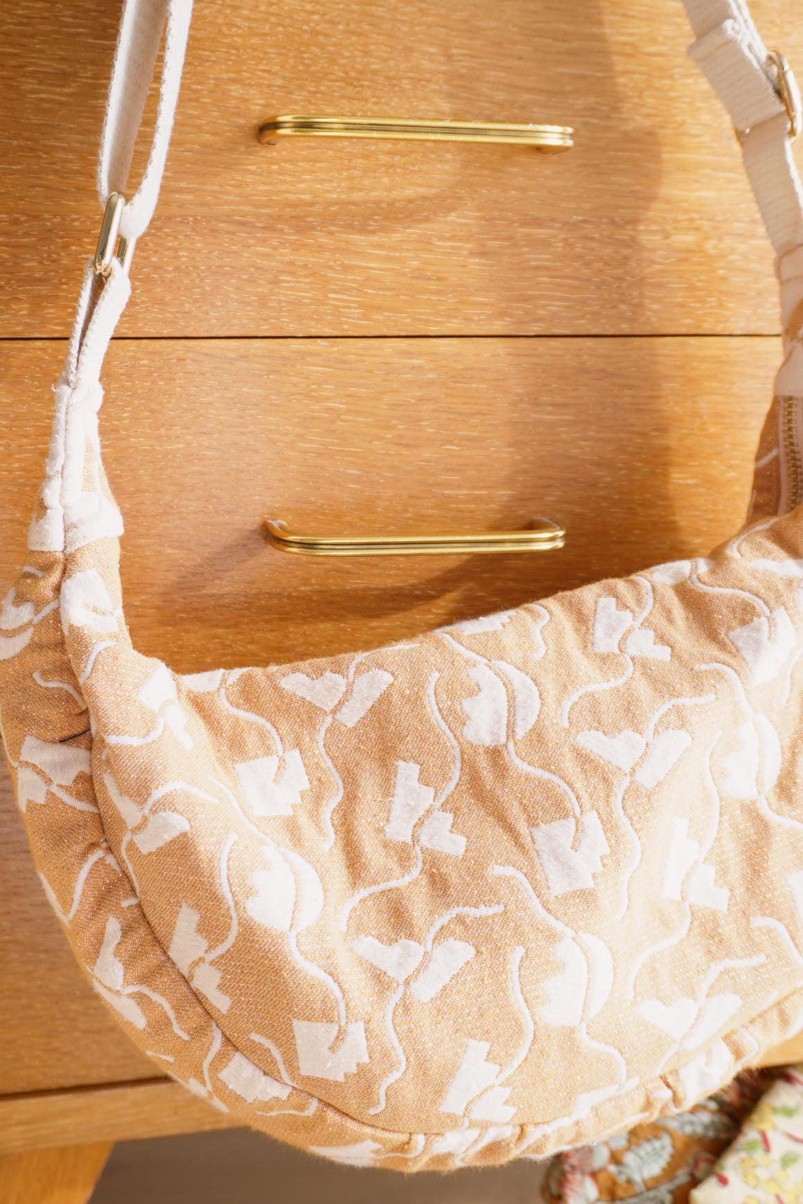 atelier-svila-chamonix-patron-sac-demi-lune-pdf-37-cm image 2