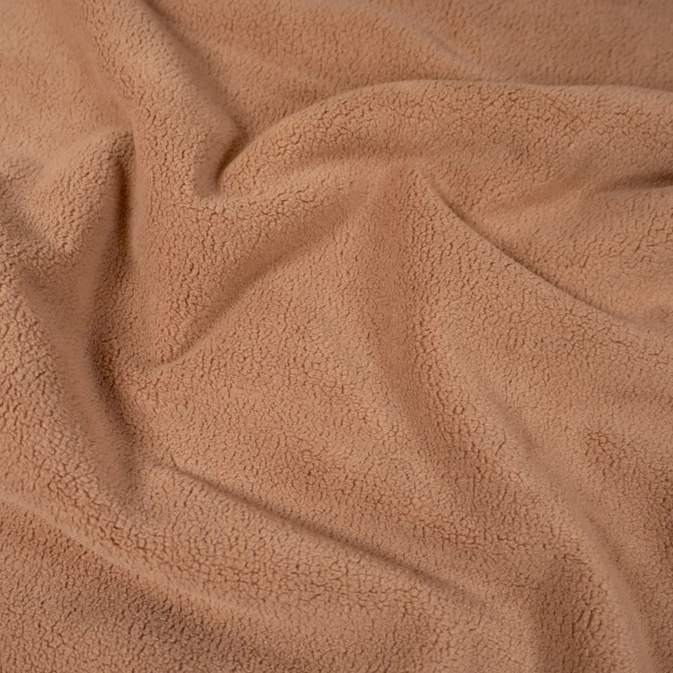 ikat-e-tissu-micro-polaire-camel-uni image 1