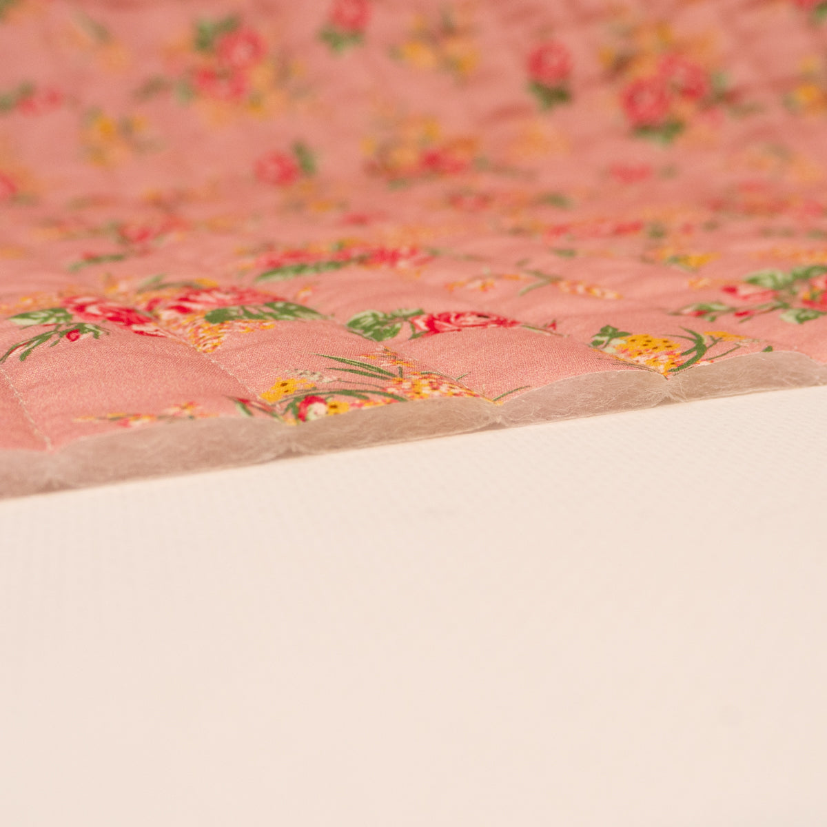 ikat-e-lottie-coupon-popeline-matelass-e-rose-40-cm image 3