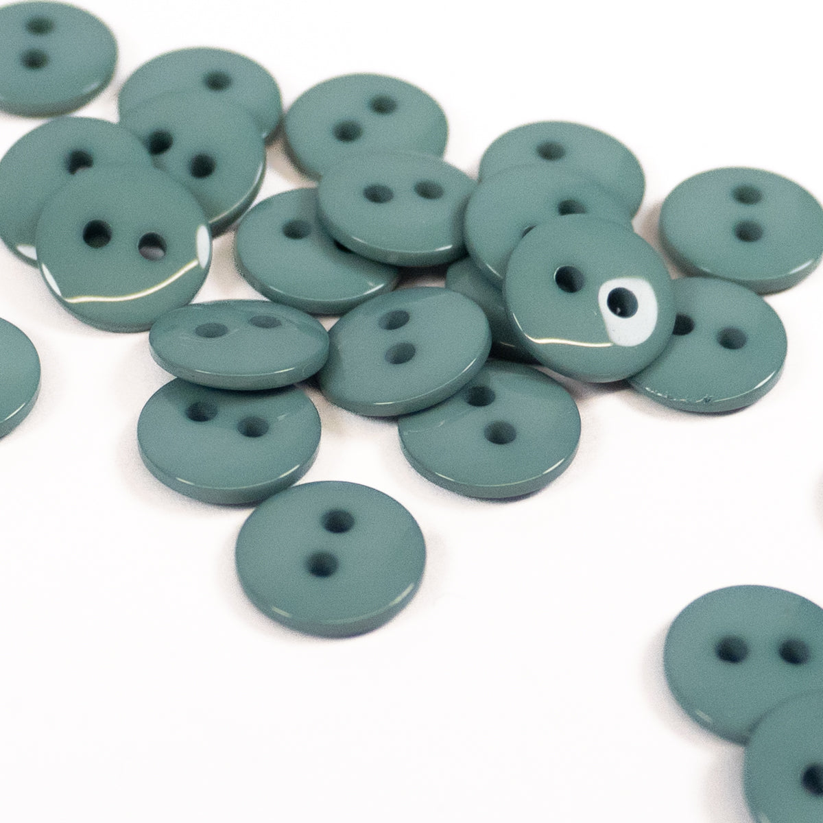 ikat-e-mercerie-bouton-brillant-2-trous-aqua image 1