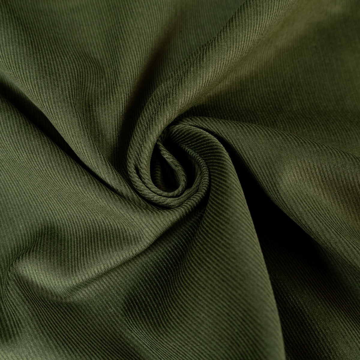 ikat-e-tissus-velours-milleraies-fin-21w-vert-for-t image 1