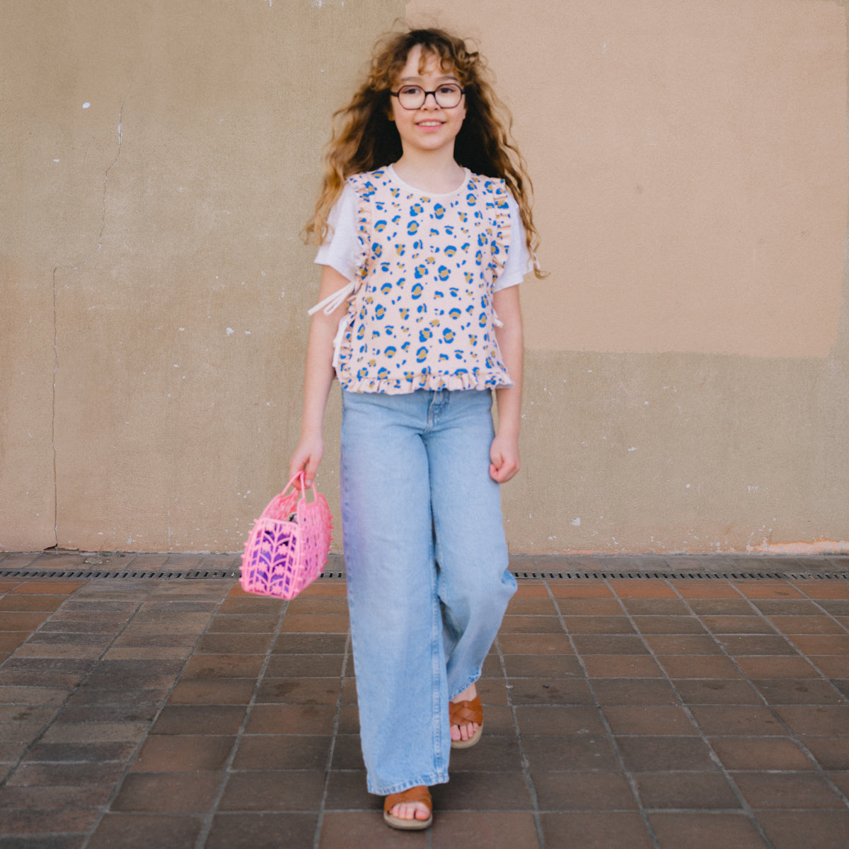 ikat-e-brisbane-kids-plastron-pull-sans-manches-pdf-3-12a image 1