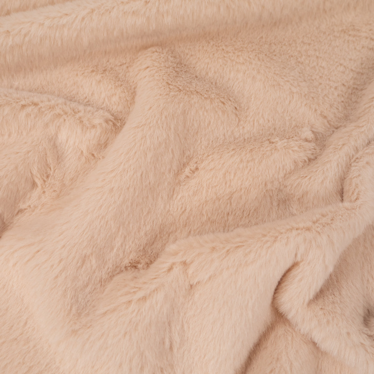 ikat-e-tissu-fausse-fourrure-cr-me-uni image 5