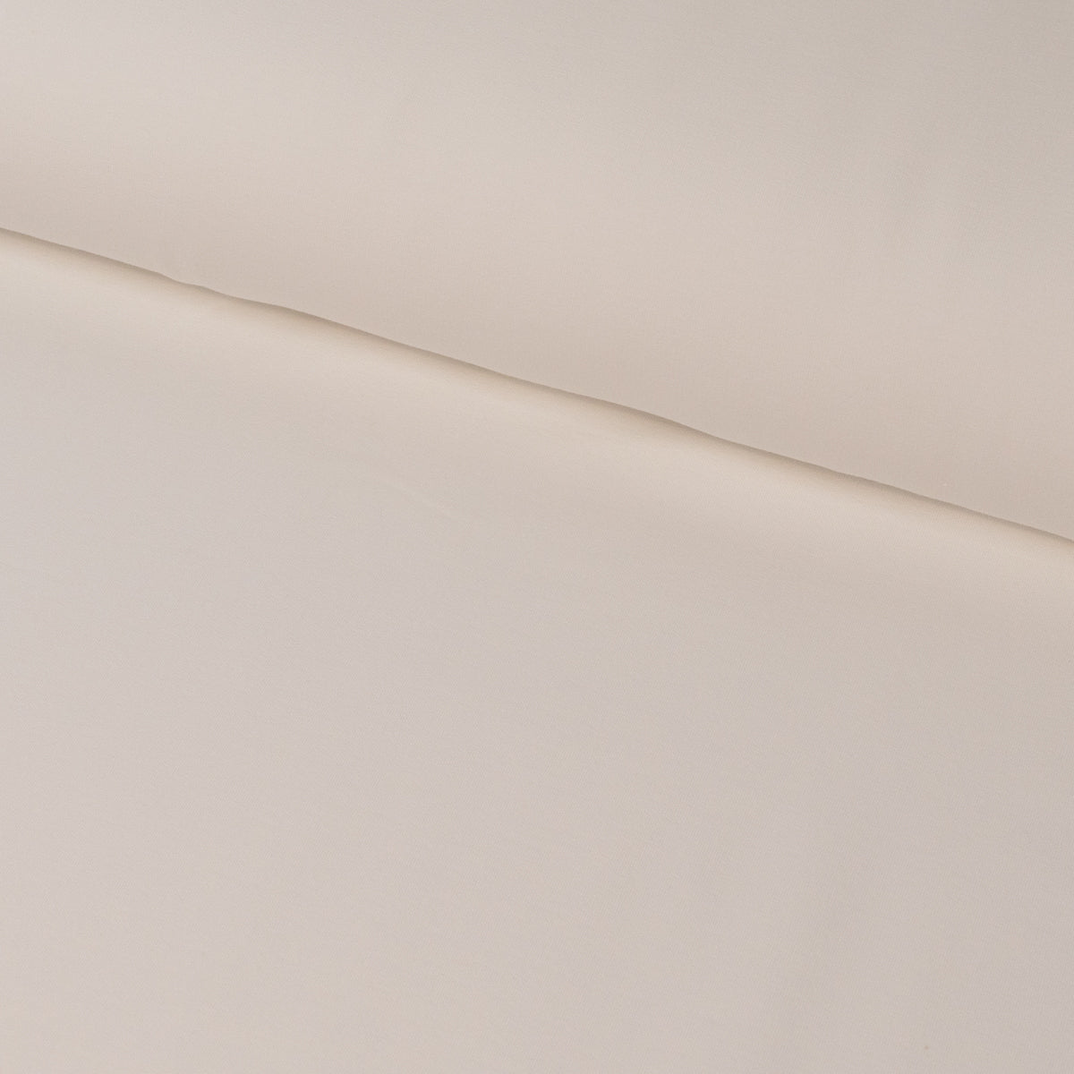ikat-e-tissu-sweat-blanc-cass-au-m-tre-molleton image 1