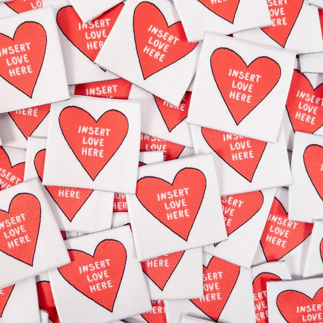 ikat-e-mercerie-hier-liebe-tiquettes-tiss-es-x5-amour image 1