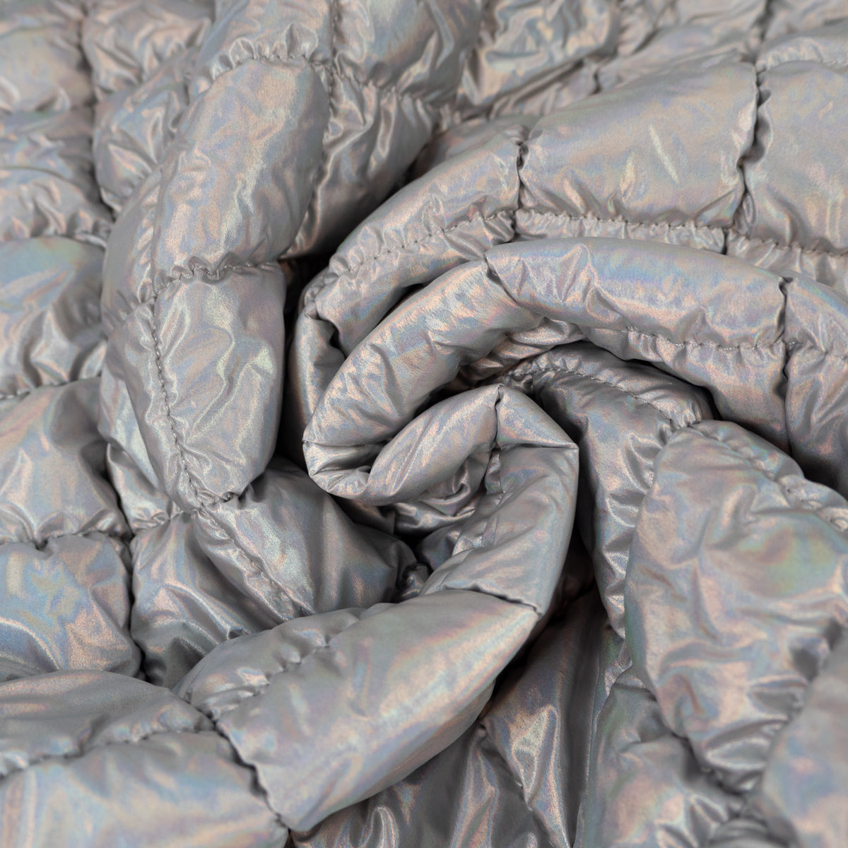 ikat-e-tissus-tissu-doudoune-matelass-argent-iris image 4
