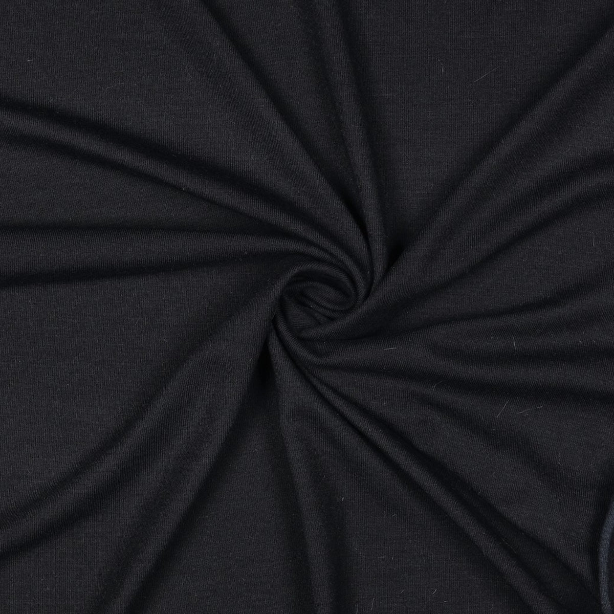 ikat-e-tissu-jersey-tencel-modal-noir-uni-au-m-tre image 2