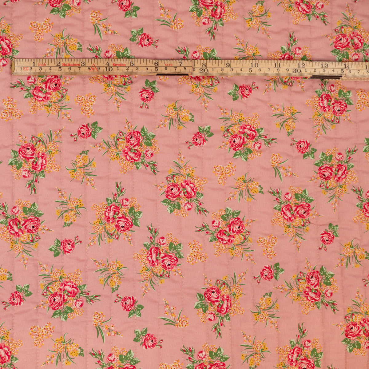 ikat-e-lottie-coupon-popeline-matelass-e-rose-40-cm image 4