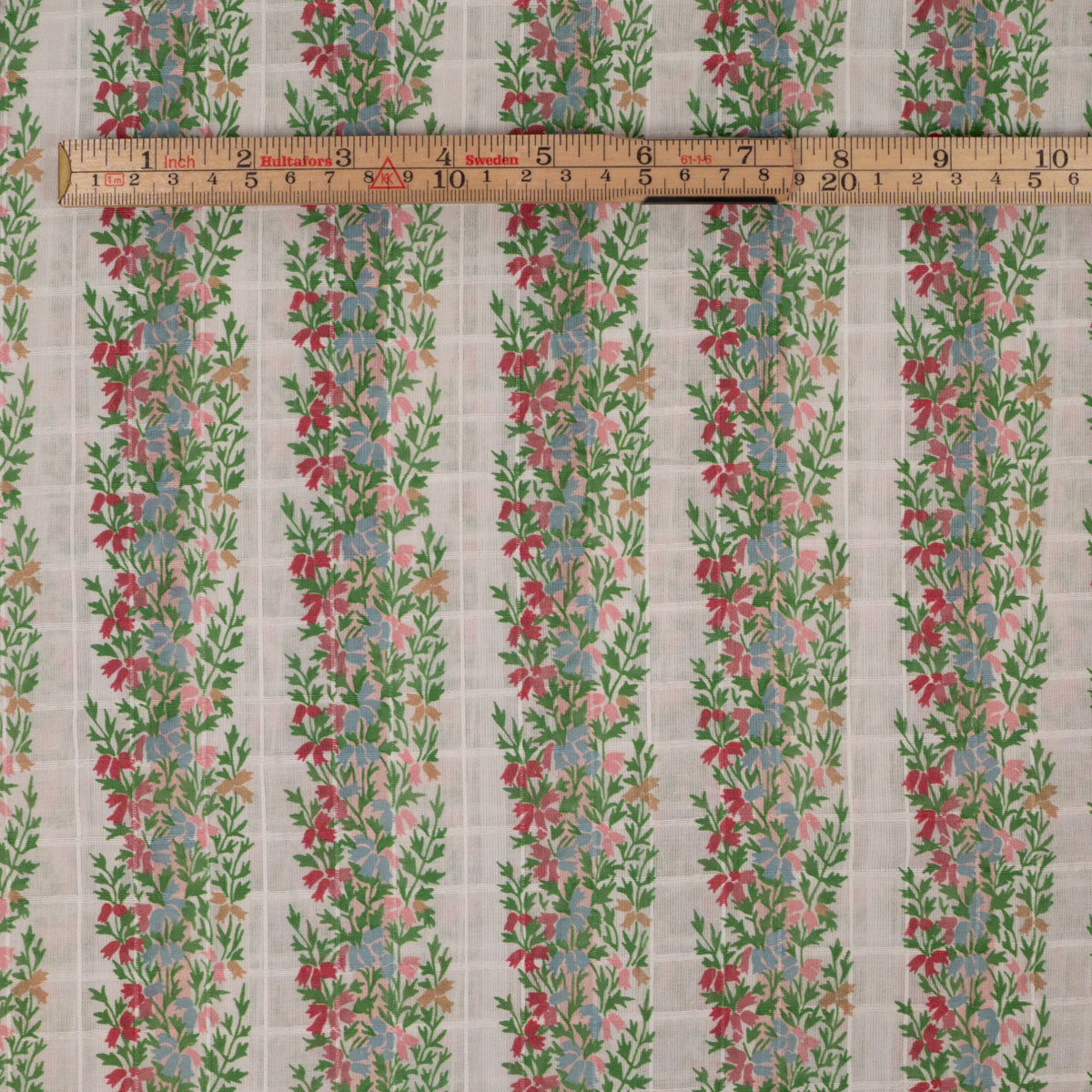 ikat-e-agatha-coupon-voile-coton-cru-vert-25-cm image 7