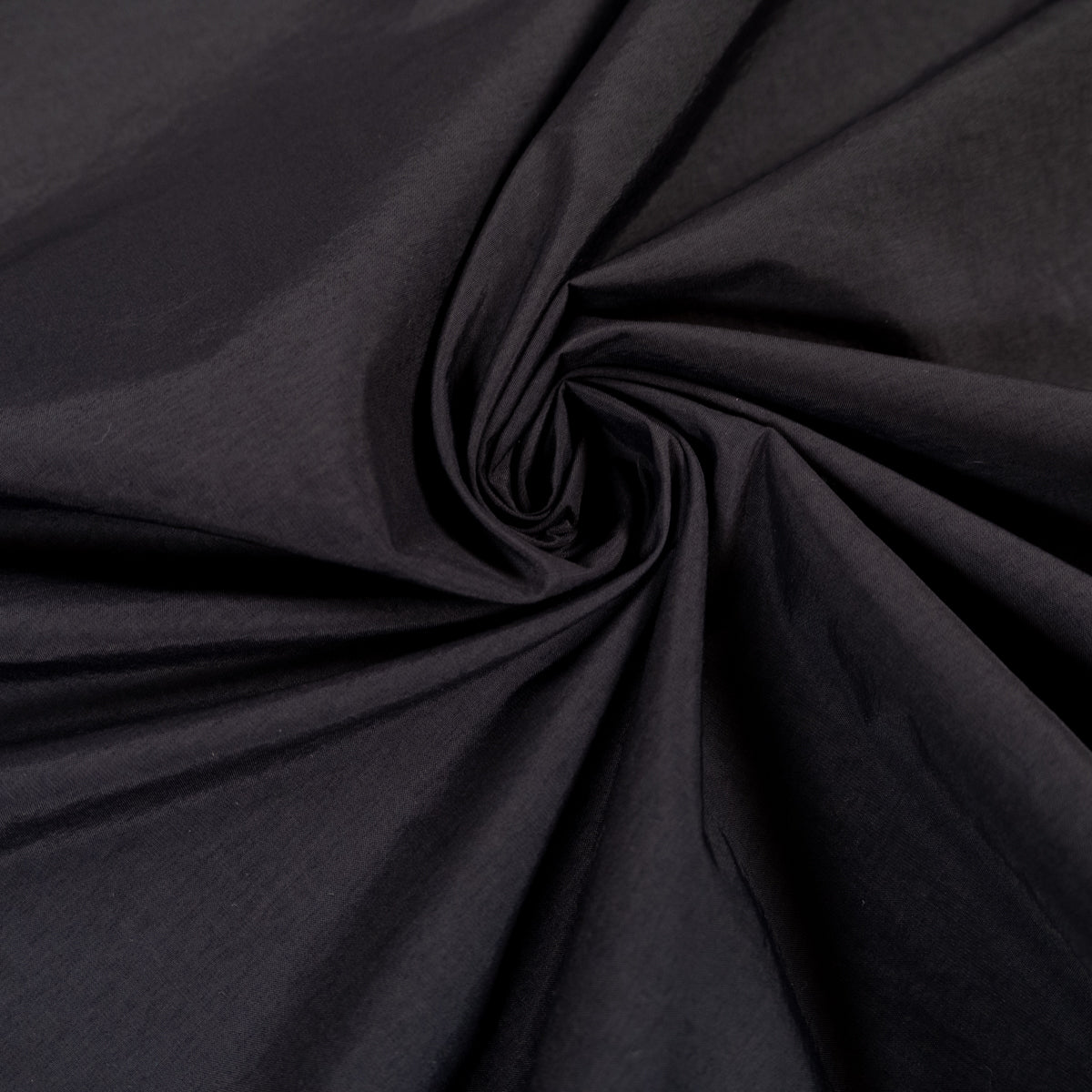 ikat-e-tissus-canvas-d-perlant-tissu-noir-145-cm image 1