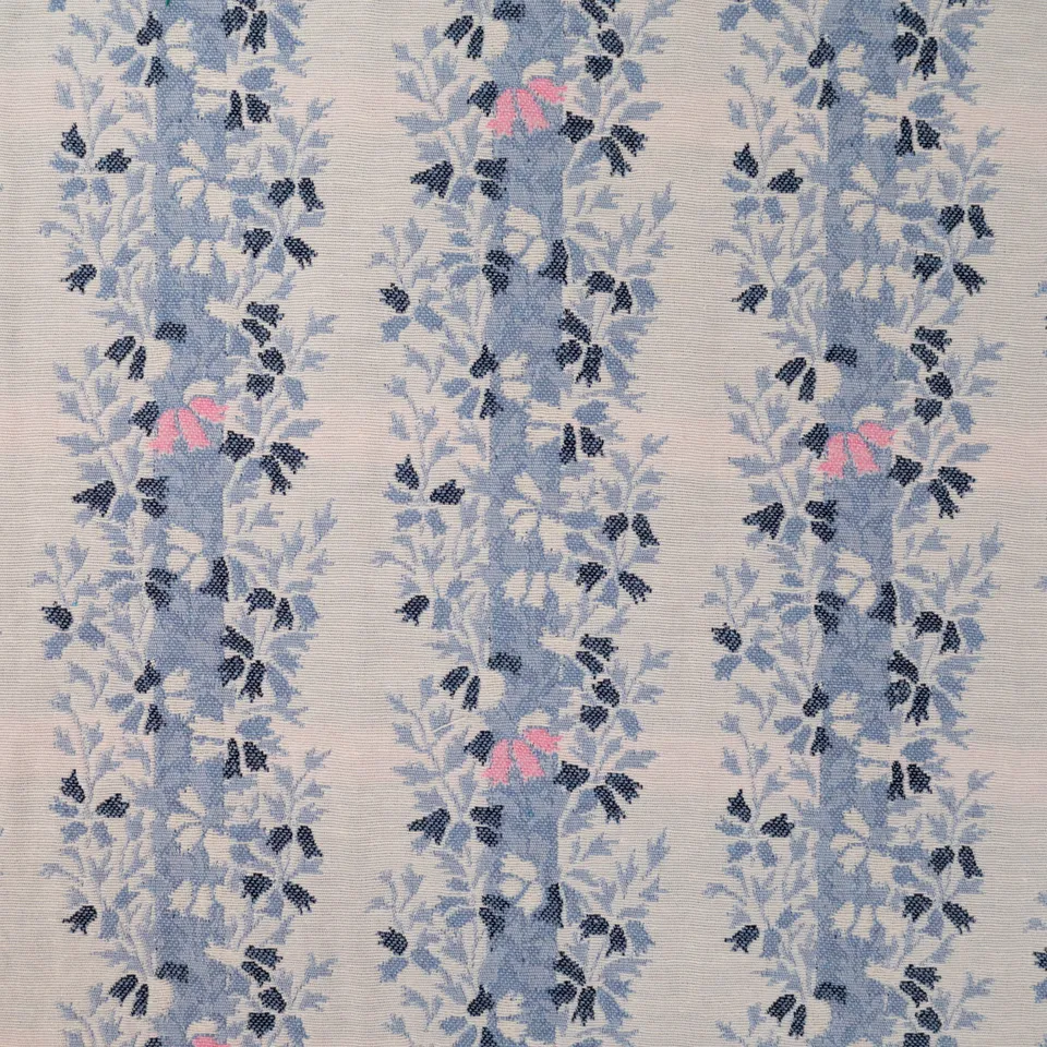 ikat-e-jacquard-bordure-botanique-tissu-bleu-l-gant image 1