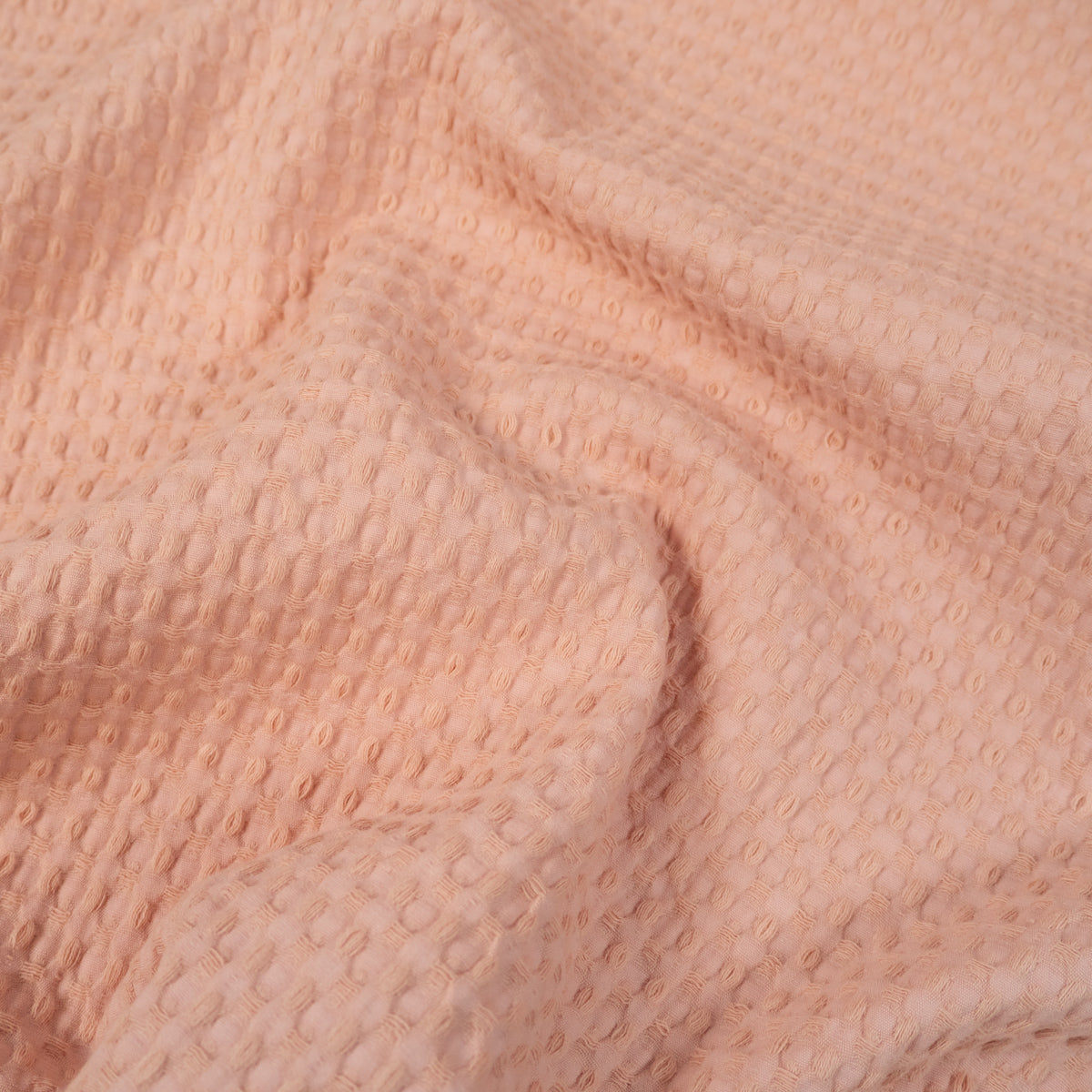 ikat-e-tissus-nid-d-abeille-grands-carreaux-tissu-rose-poudr image 1