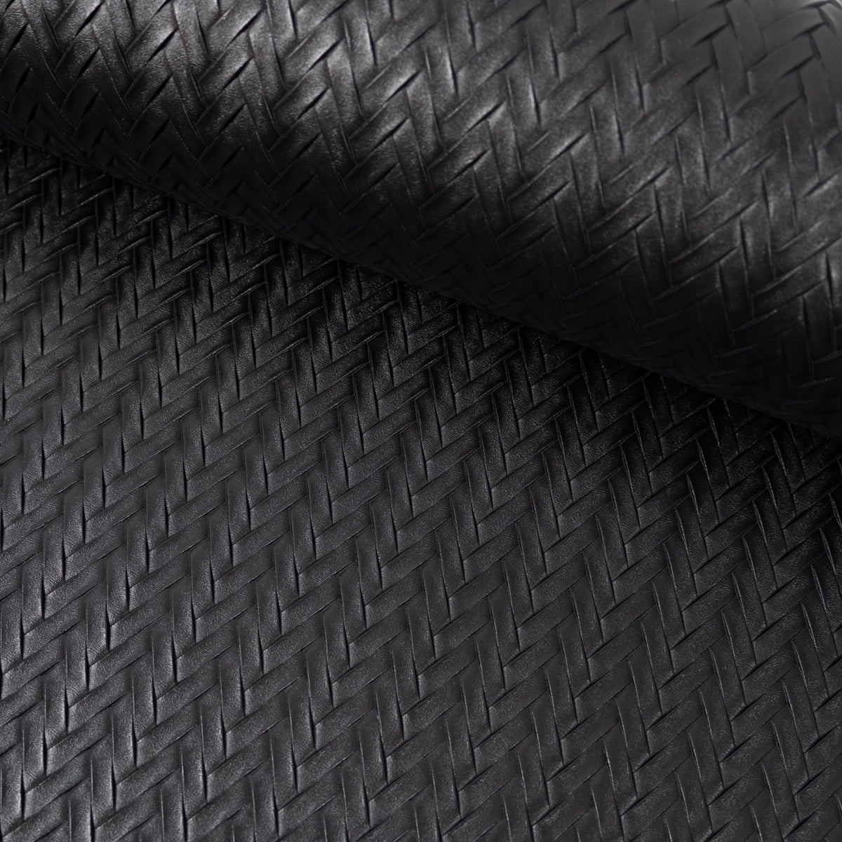 ikat-e-tissus-simili-cuir-chevron-tissu-noir image 1