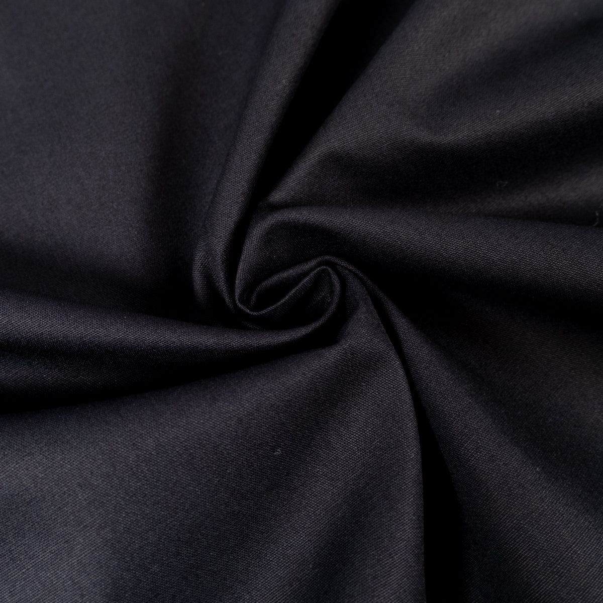 ikat-e-tissus-coupon-popeline-coton-noir-130-g-m image 1