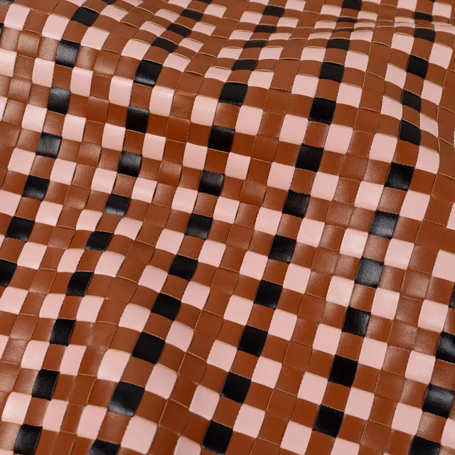 ikatee-tissu-simili-cuir-tress-marron-rose-graphique image 1
