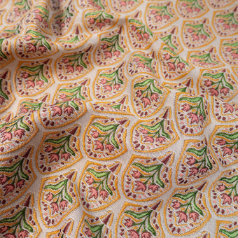 ikat-e-tissus-jacquard-fleurs-d-or-rose image 3