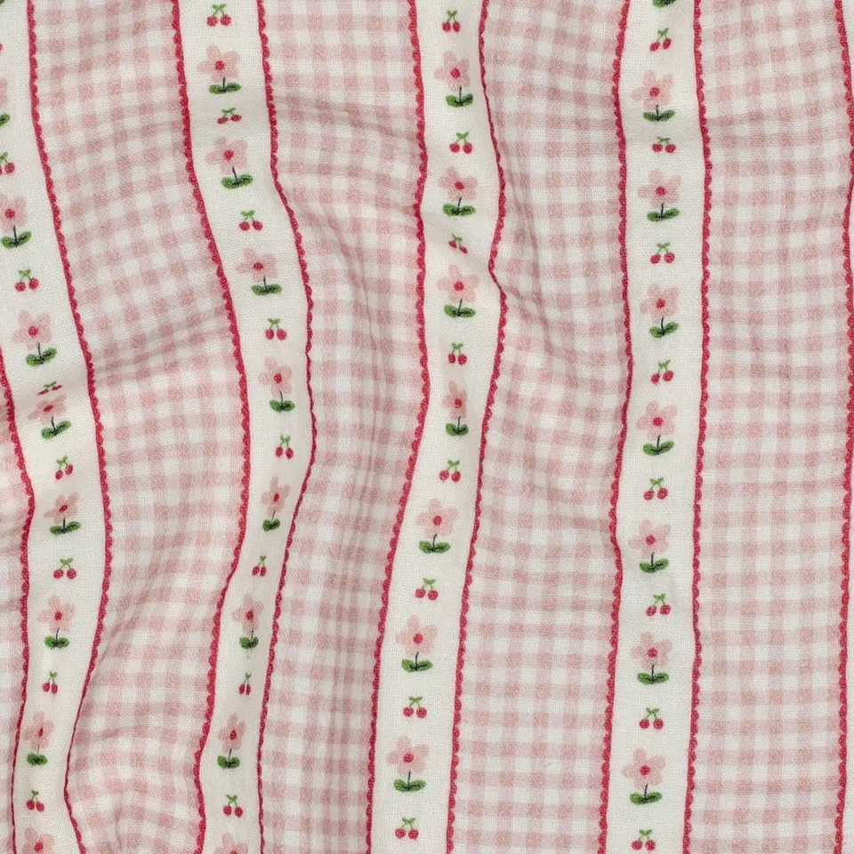 ikat-e-tissus-cottage-tissu-double-gaze-rose-fleurs-2 image 1