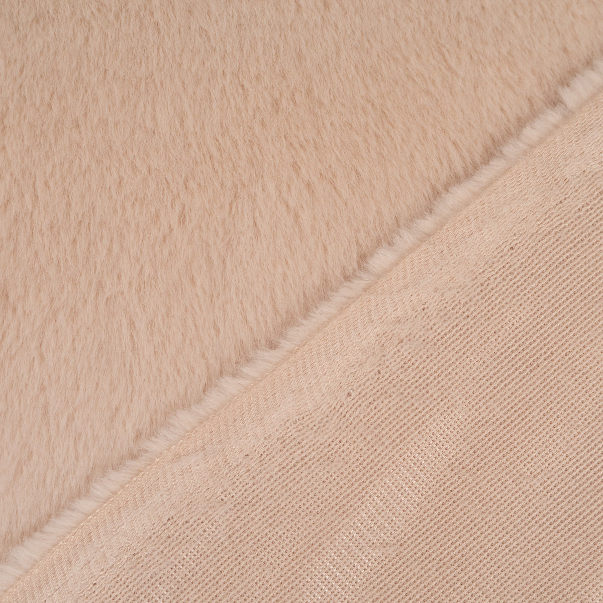 ikat-e-tissu-fausse-fourrure-cr-me-uni image 3