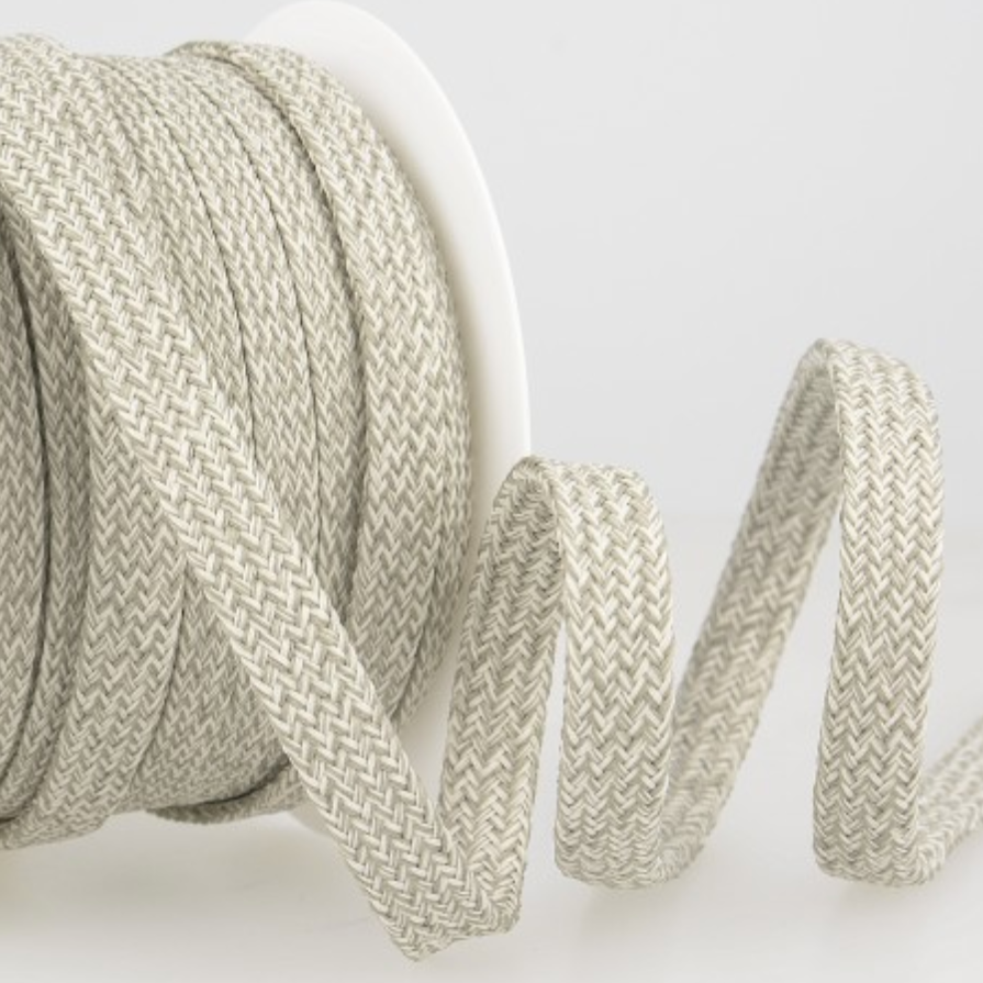 ikat-e-mercerie-cordon-plat-gris-clair-cru-12-mm image 1